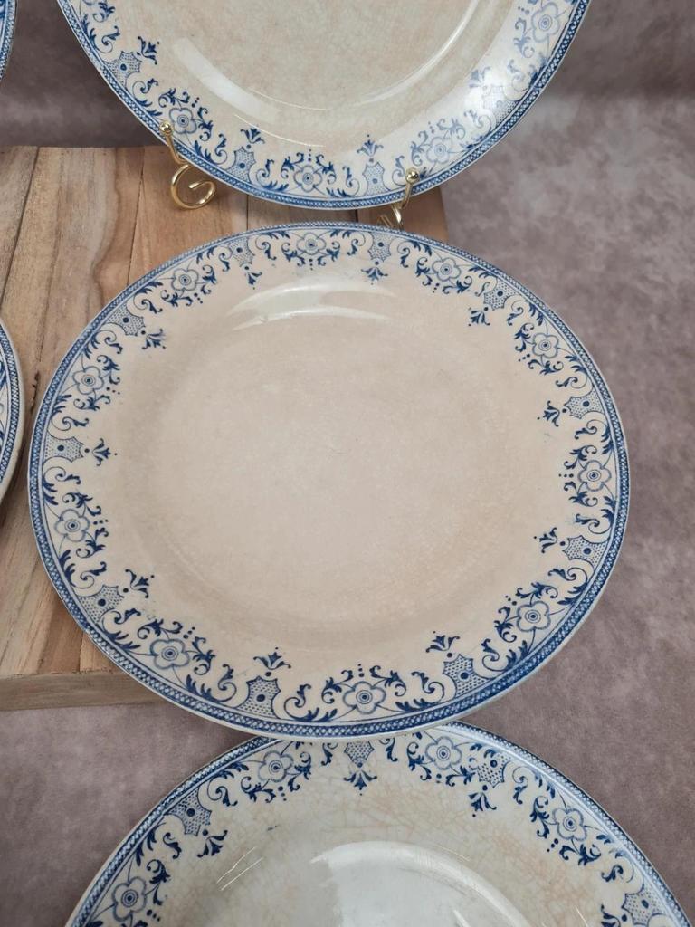 Lot de 6 assiettes plates anciennes Creil et Montereau, Service La Vallières, 23 cm