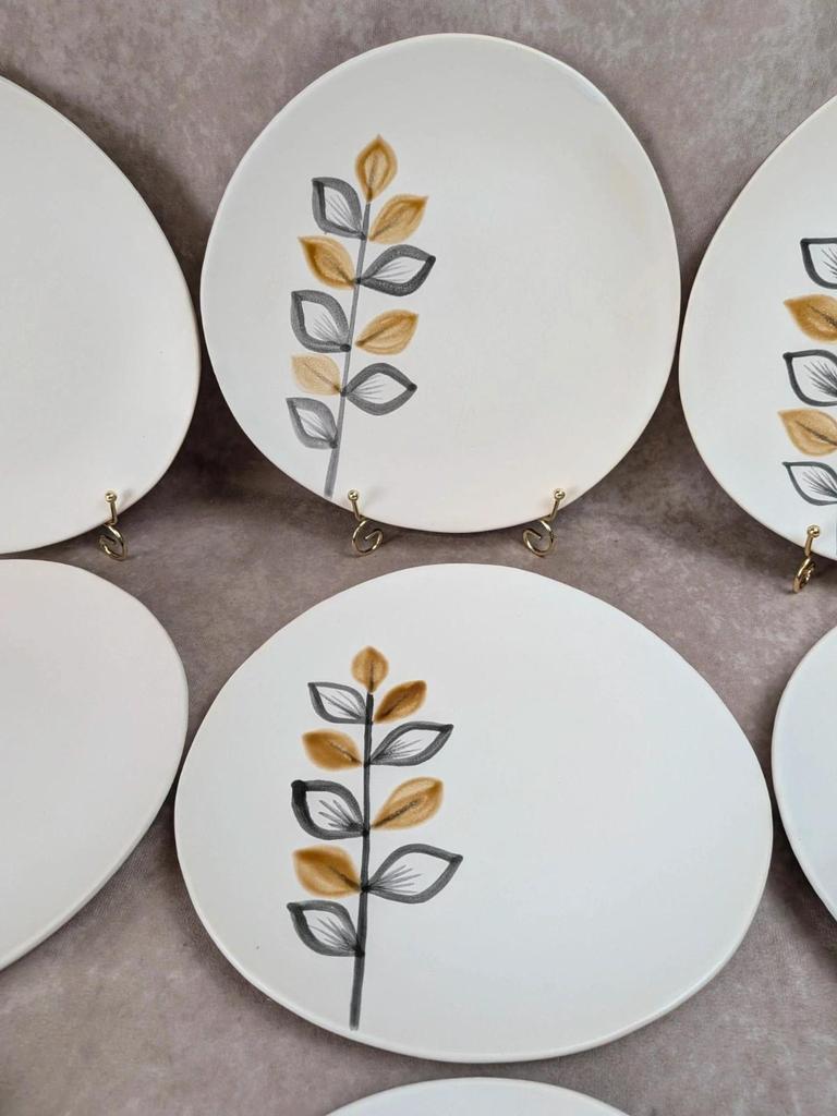 Lot de 12 assiettes plates vintage Niderviller – années 70 – style Capron Vallauris