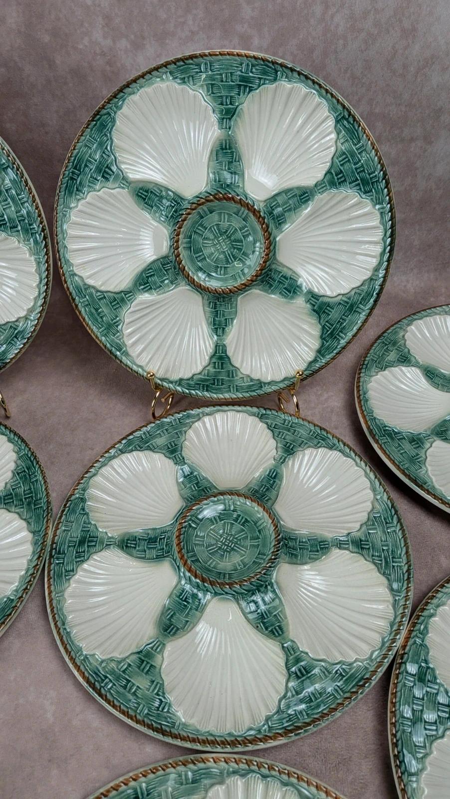 Service 12 assiettes à huîtres + grand plat Longchamp majolique vert coquillage vintage