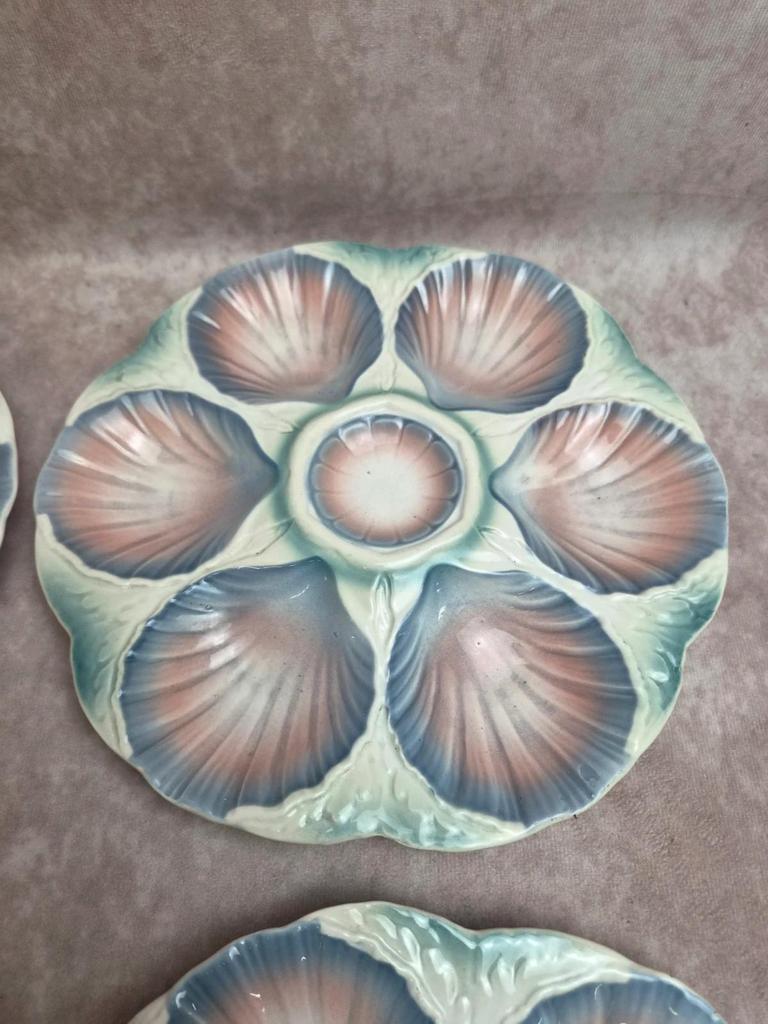 Lot de 5 assiettes à huîtres Digoin Sarreguemines n°32 – Majolique ancienne