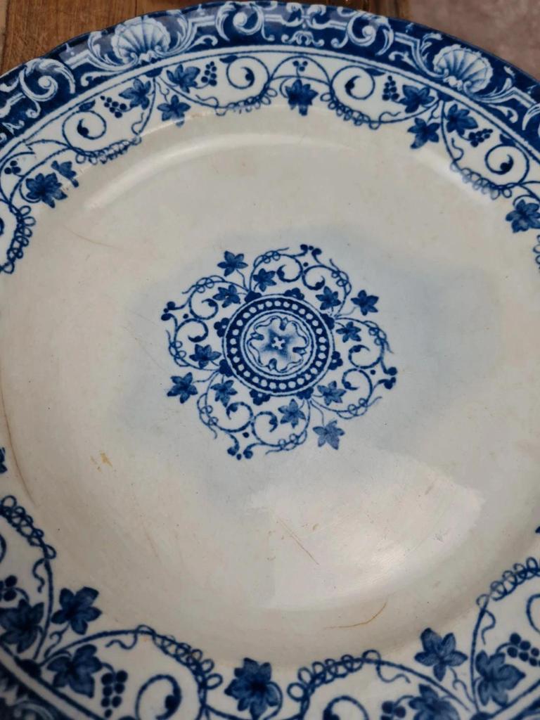 Assiettes anciennes Jules Vieillard Bordeaux – Service “louis Xv” lot de 5