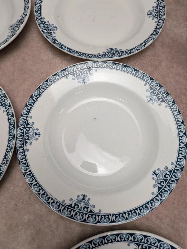 Lot de 6 assiettes creuses Terre de Fer St Amand modèle Andrinople