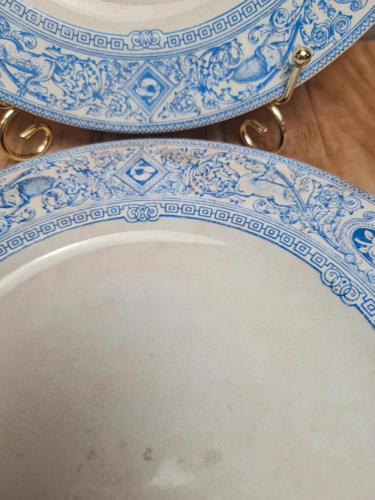 Assiettes à dessert terre de fer anglaises 1872 💙 Émile Bourgeois Grand Dépôt Paris