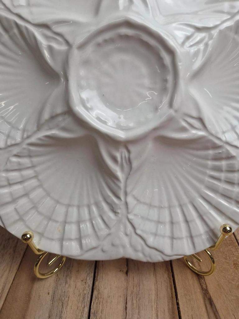 Assiette à huîtres / coquillages Sarreguemines – Faïence blanche vintage