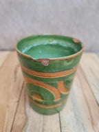 Vase / gobelet Art Déco Satre & Vallin “nillavertas” céramique émaillée verte & ocre