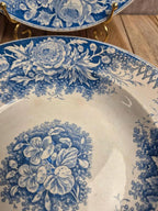 Lot de 2 assiettes creuses en terre de fer Sarreguemines – Modèle Jardinière – Décors variés