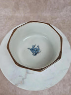 Petit bol octogonal en porcelaine japonaise ancienne