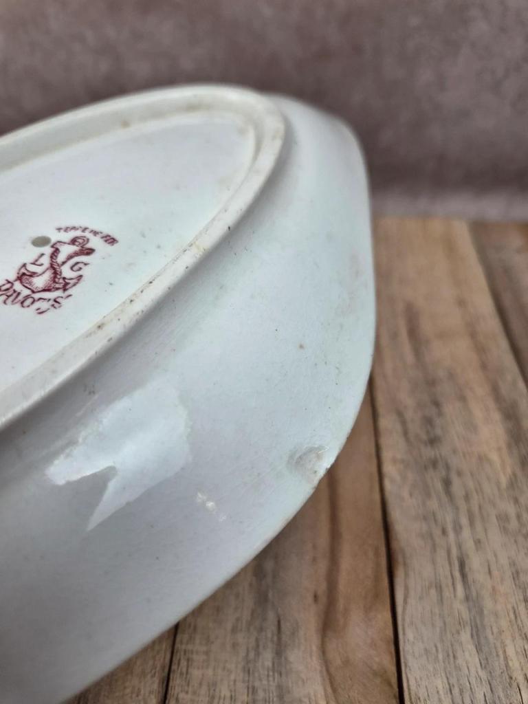 Saucière ancienne Clairefontaine modèle Paveau – Terre de fer rouge – Patine ancienne