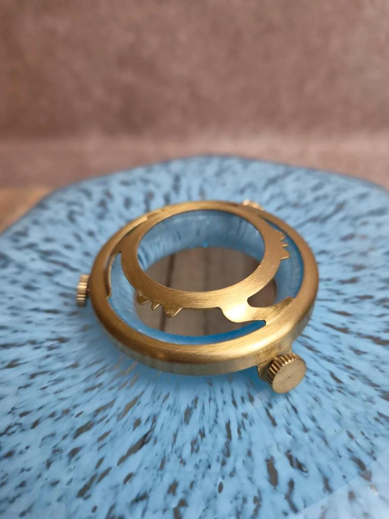 Abat-jour ancien en verre moucheté bleu et blanc – Bord ondulé – Vintage