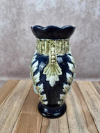 Vase barbotine Gustave De Bruyne Fives Lille ancien décor floral anses stylisées