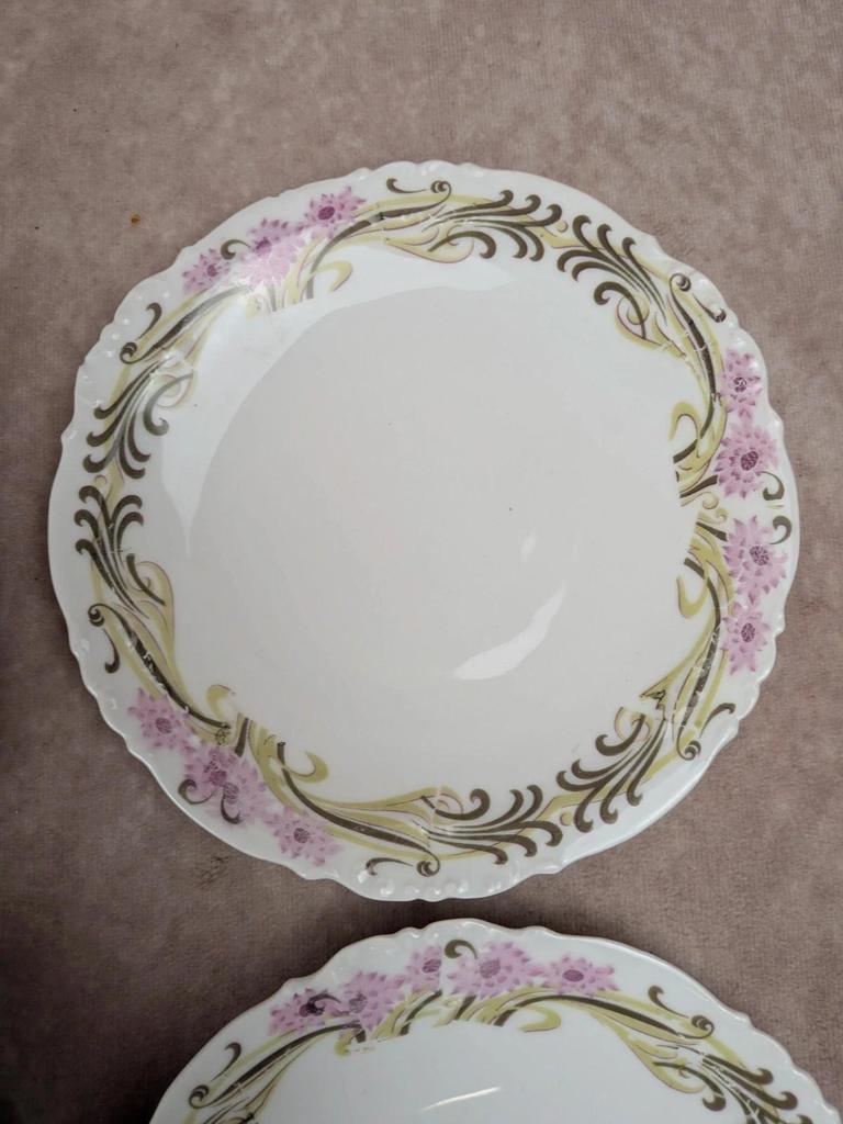 Lot de 5 assiettes à dessert Limoges en porcelaine décor Art nouveau