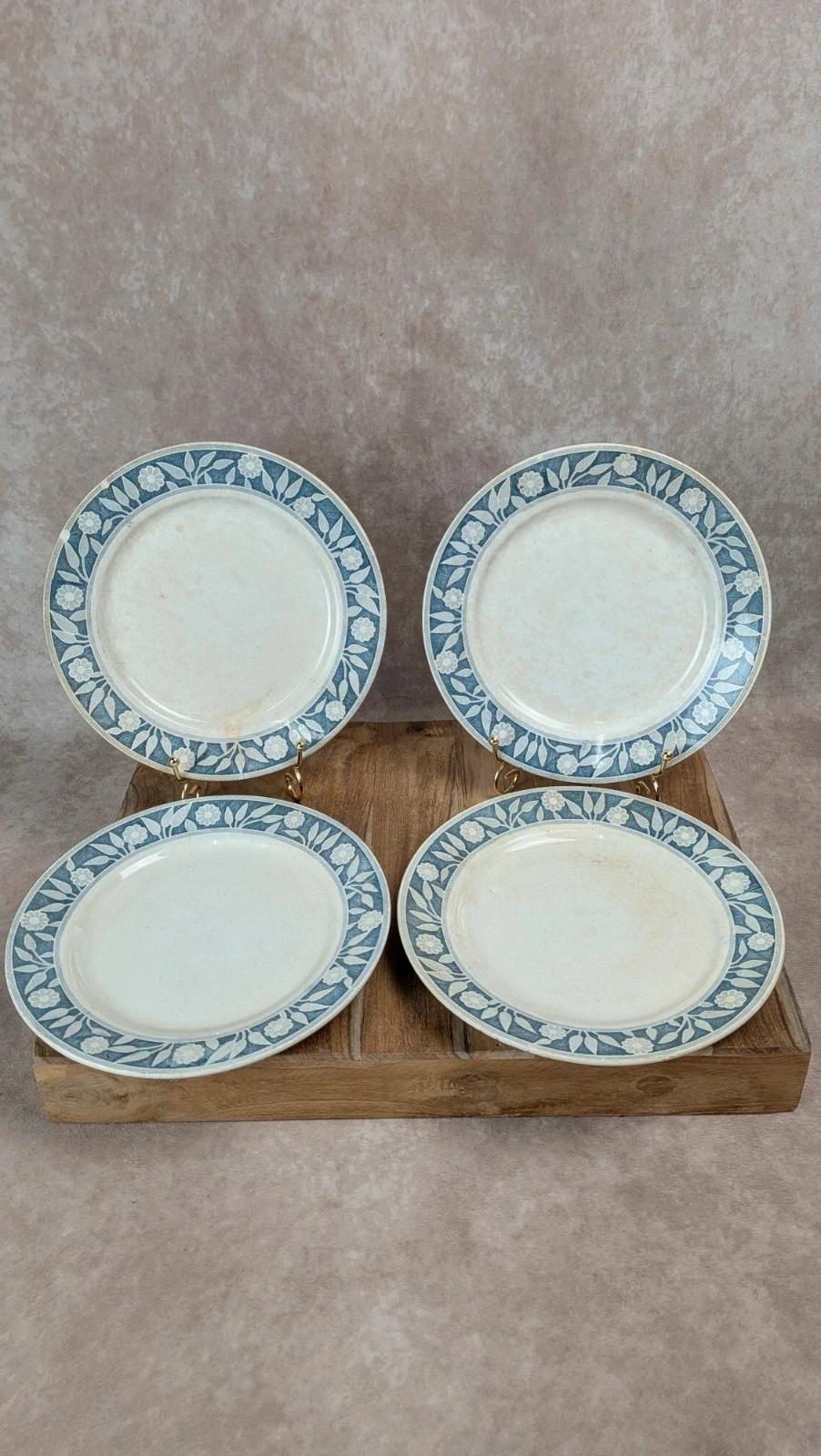 Lot de 4 assiettes vintage Creil & Montereau – Service Varsovie