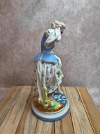 Grande statue en biscuit polychrome Mauger & Letu Isle-adam Xixe femme romantique