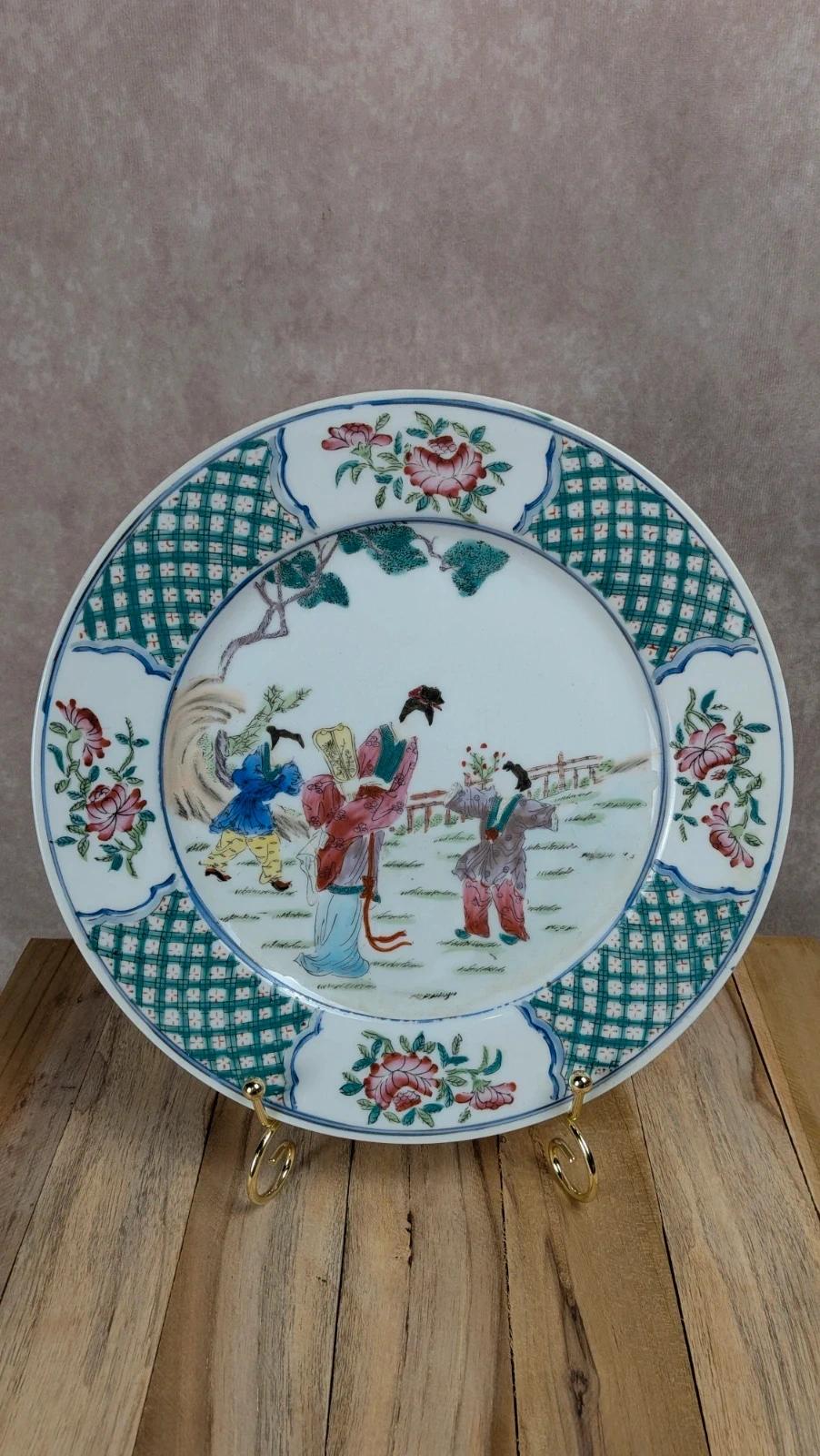 Grande assiette chinoise peinte à la main