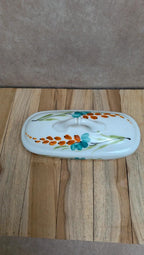 Boîte ancienne à brosses à dents ou peignes en faïence