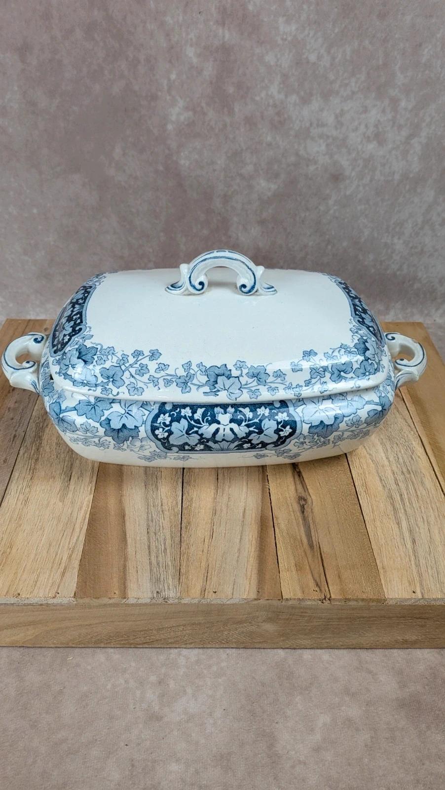 Légumière ancienne Kg Lunéville modèle Marceau décor bleu