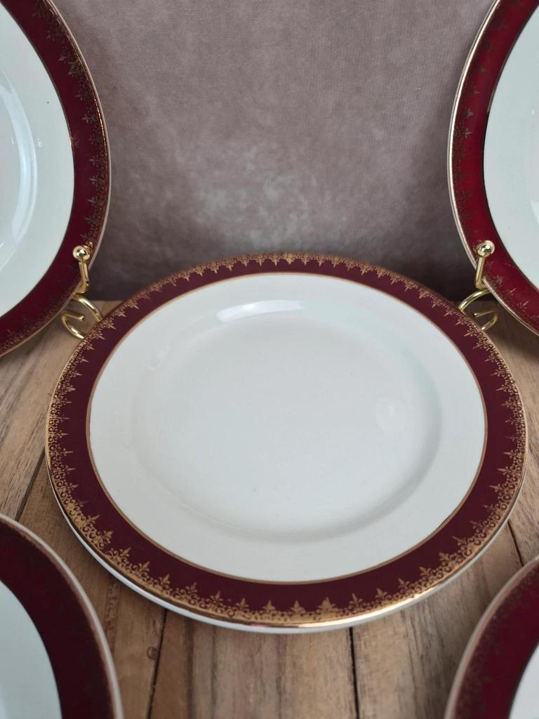 Lot de 12 assiettes à dessert Digoin Sarreguemines “rubis”