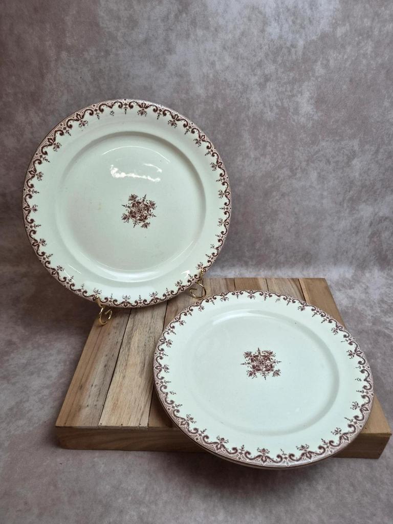 2 plats ronds Terre de Fer Clairefontaine Rouen sépia Xixe