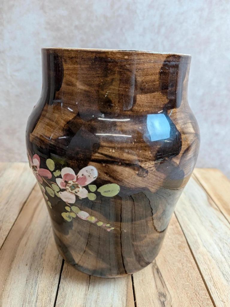 Pot de fleurs ancien en barbotine Théodore Lefront – coq et poule – Xixe