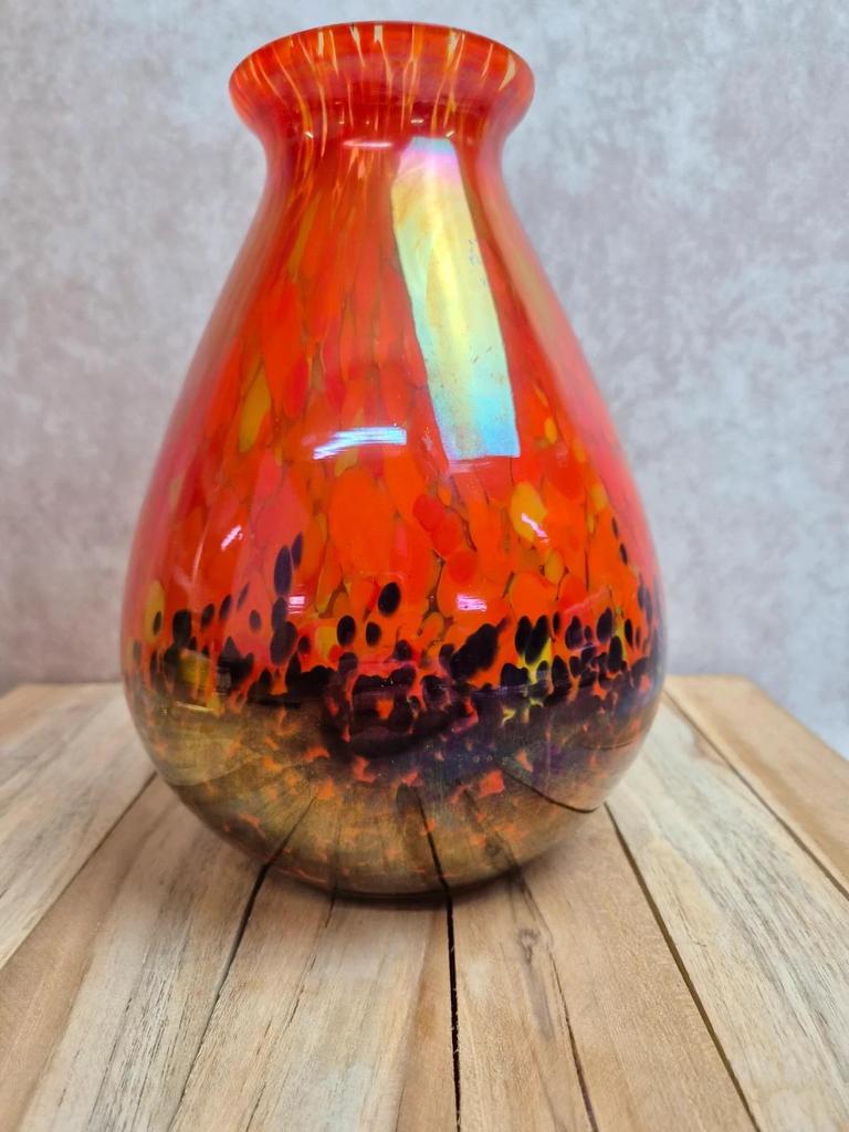 Grand vase ancien en verre multicouche irisé – attribué à Clichy ou Pantin