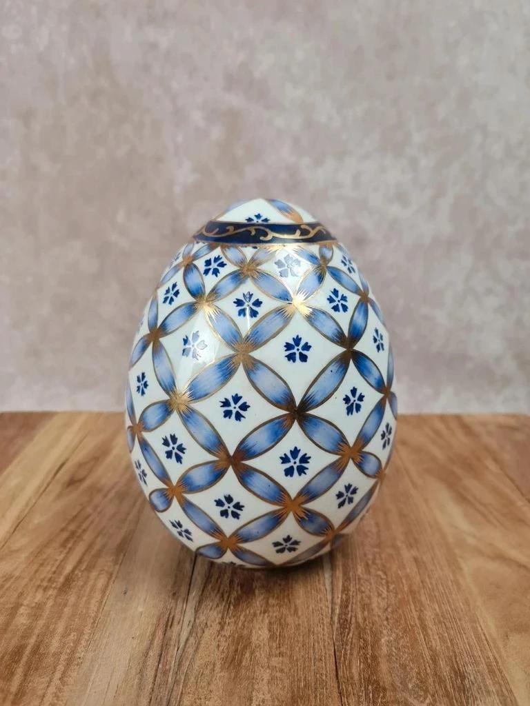 🩵 Œuf décoratif en porcelaine “paris Royal” peint à la main 🩵