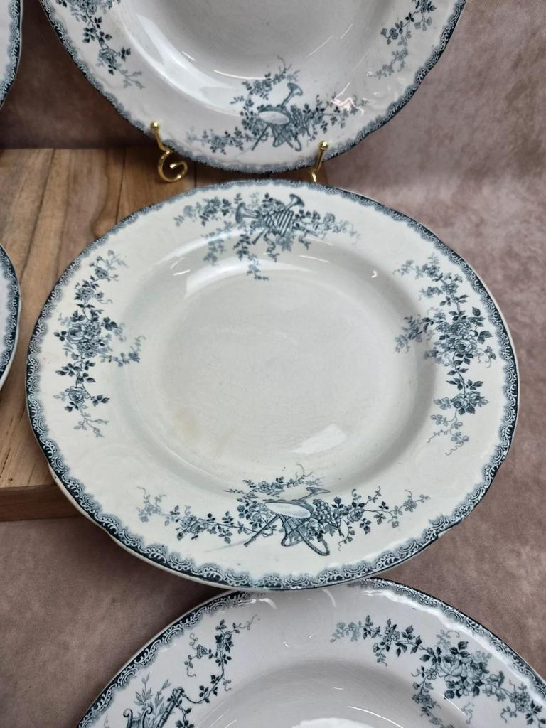 Lot de 6 assiettes creuses Terre de Fer Hippolyte Boulenger Choisy-le-roi modèle Rochambeau