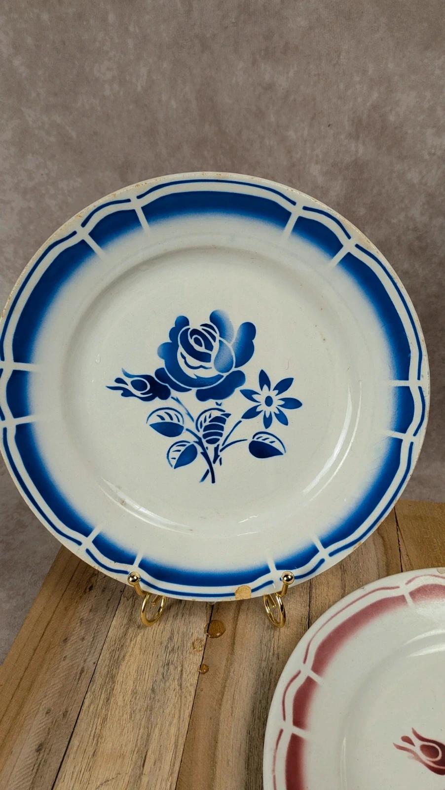 Lot de 2 assiettes plates Badonviller porcelaine opaque