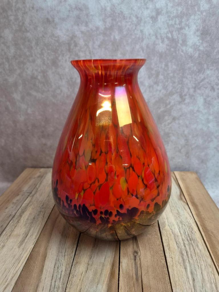 Grand vase ancien en verre multicouche irisé – attribué à Clichy ou Pantin