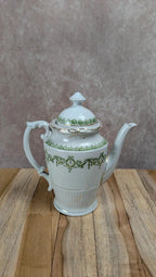 Théière anglaise ancienne en porcelaine décor vert