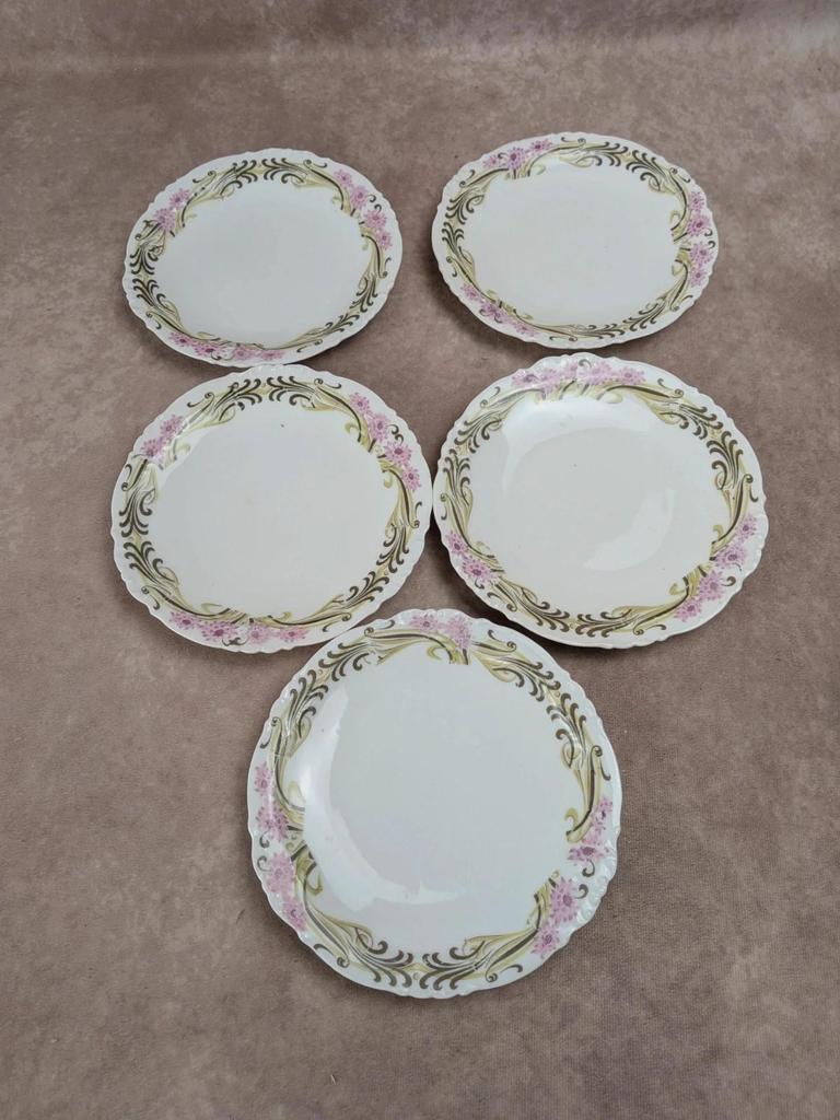 Lot de 5 assiettes à dessert Limoges en porcelaine décor Art nouveau