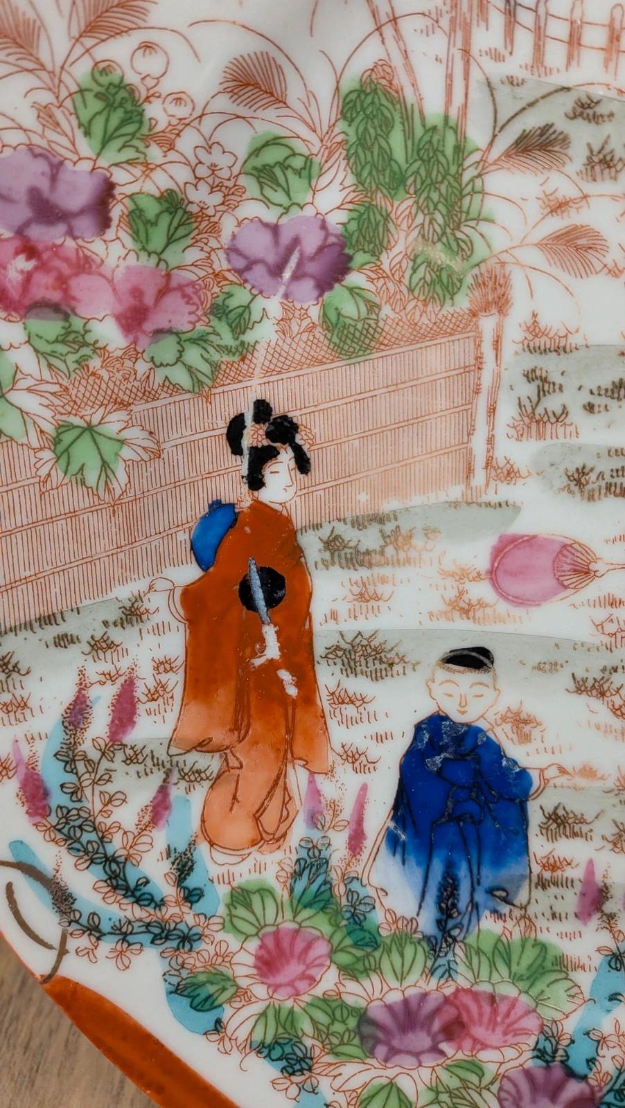 Lot de 9 assiettes + 1 grande assiette style japonais ancien