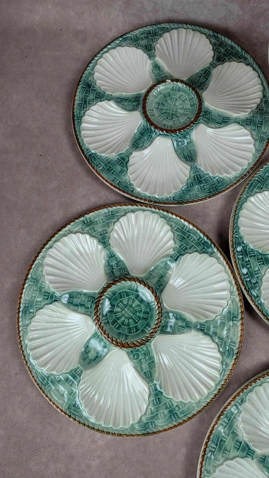 Service 12 assiettes à huîtres + grand plat Longchamp majolique vert coquillage vintage