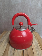Bouilloire vintage rouge en acier inoxydable – 2,5 L