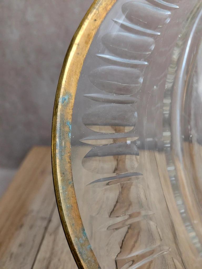Assiette ancienne en verre taillé – Monture métal doré Cailar-bayard – Orfèvrerie française