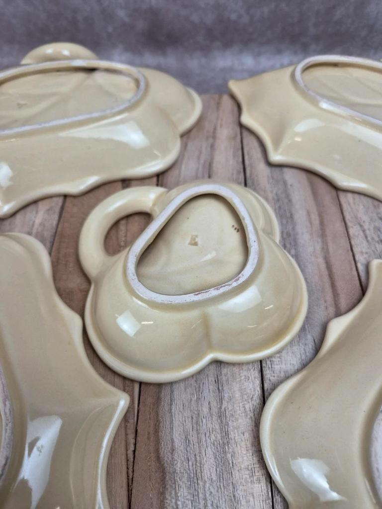 Service apéritif vintage 5 coupelles feuilles – Céramique d’art de Poët Laval – dorures