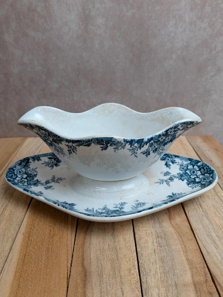 Saucière terre de fer Saint-amand & Hamage Marie-louise