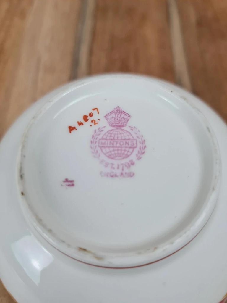 🫖 Tasse & sous-tasse Minton – Porcelaine fine anglaise