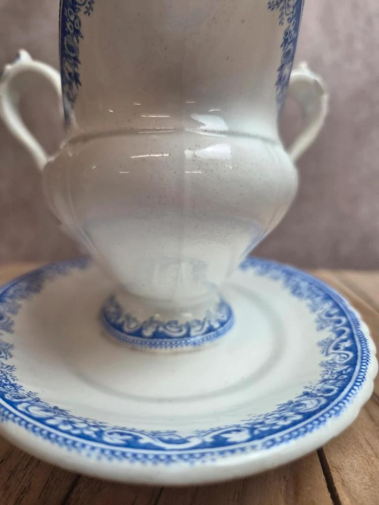 Saucière ancienne Jules Vieillard & Cie Bordeaux – Modèle Guirlande - Faïence fine Xixe