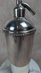 Ancien siphon à soda en métal argenté