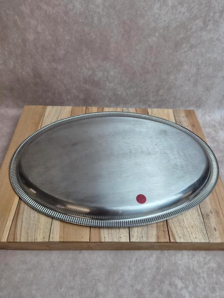Plat apéritif compartimenté en verre sur plateau métal argenté vintage