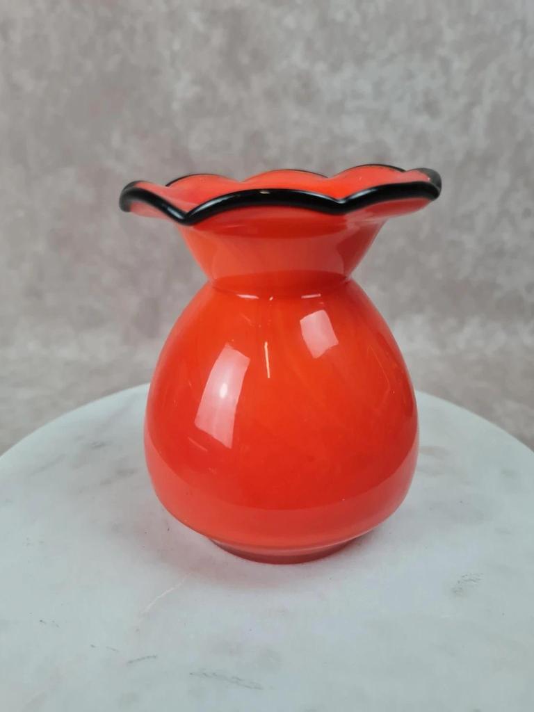 Vase Art Déco style Tango, attribué à Michael Powolny Loetz