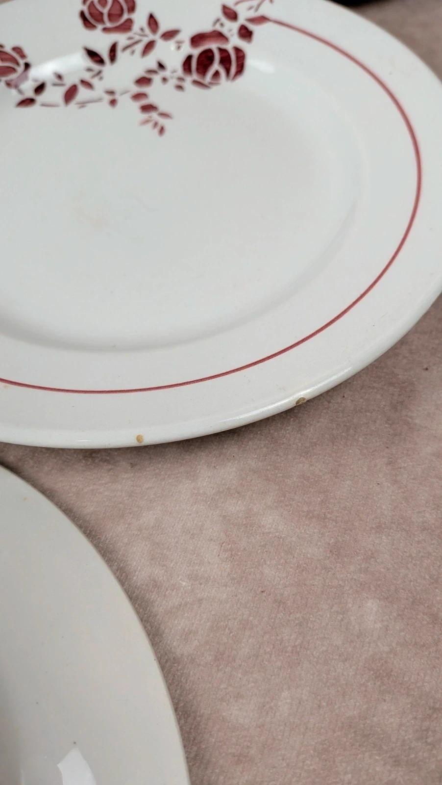 Lot de 6 petites assiettes demi-porcelaine Saint-amand modèle Marcel