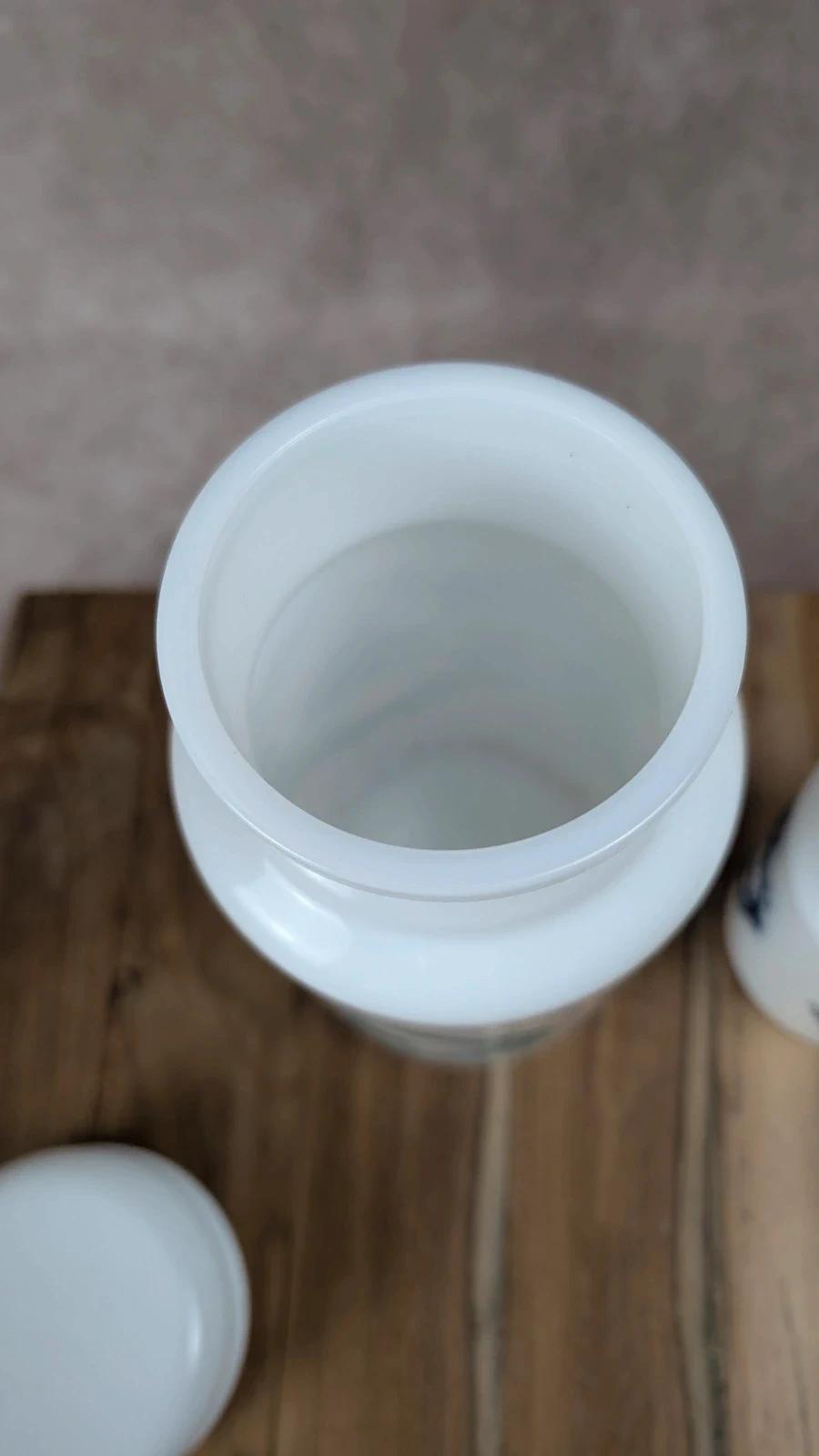 Lot de 2 pots en verre opalin Made in Italy
