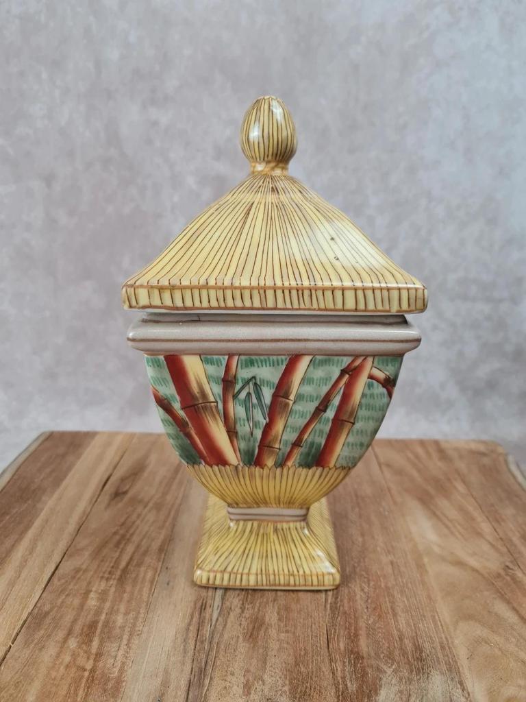 Pot couvert décoratif Sylvie Langet – motif bambous – style pagod