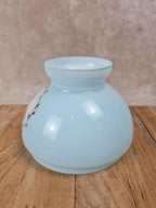 Abat - jour ancien en opaline bleue décor roses 🌸
