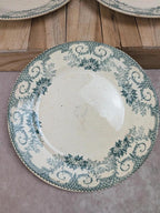 Lot de 3 assiettes plates anciennes en terre de fer des Établissements Debray, service Clichy