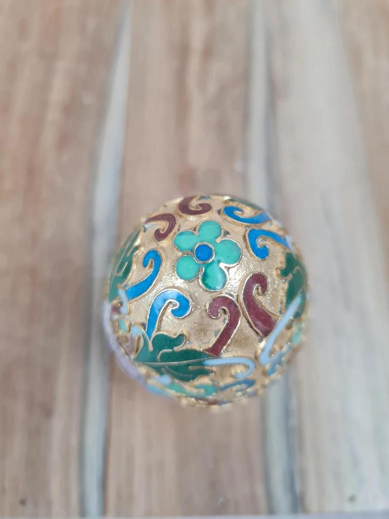 🥚 Oeuf décoratif cloisonné doré – 88fm vintage
