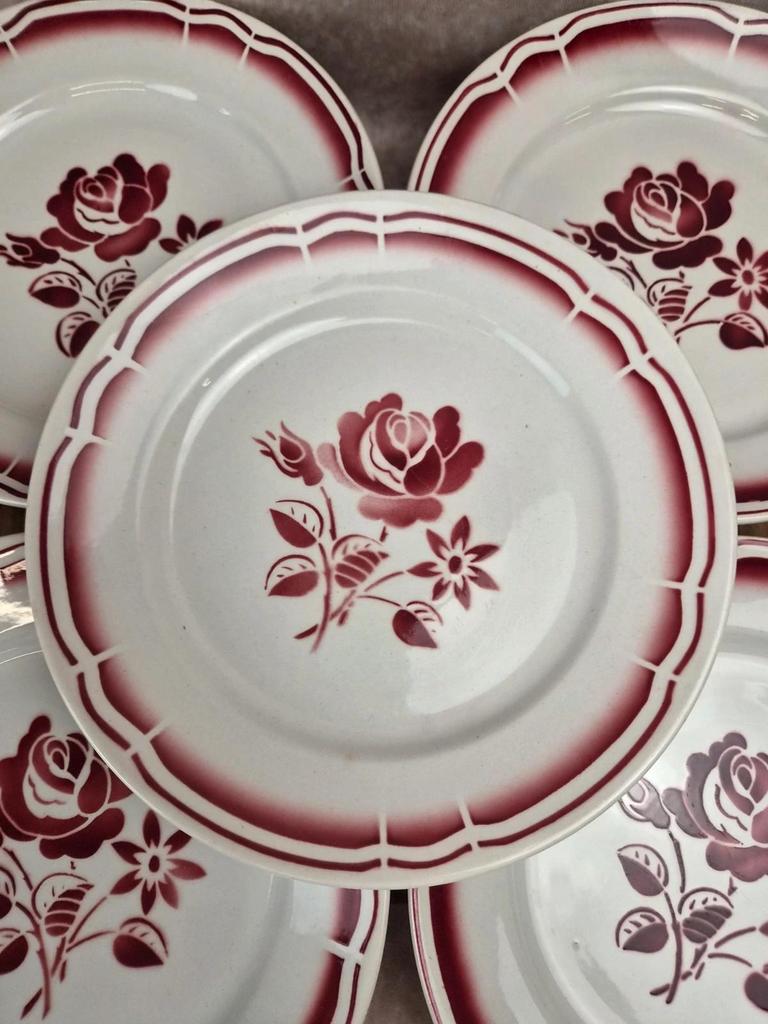 Lot de 6 assiettes plates anciennes Badonviller Fb – roses bordeaux