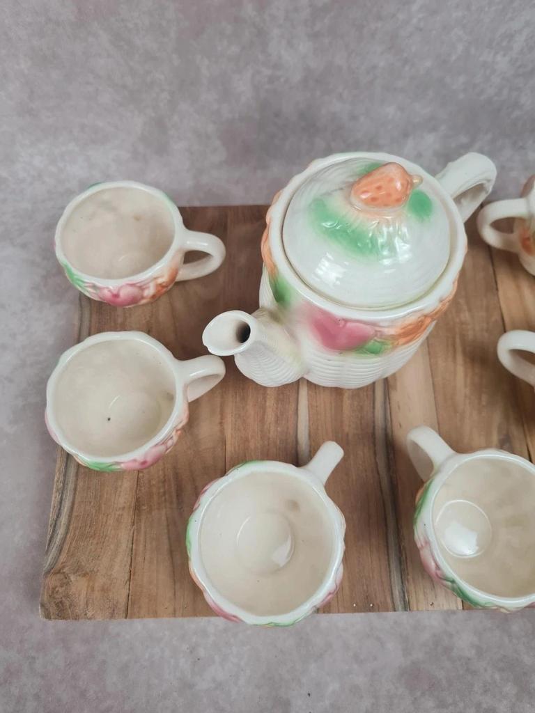 Adorable petit service à thé vintage en faïence colorée 🌸