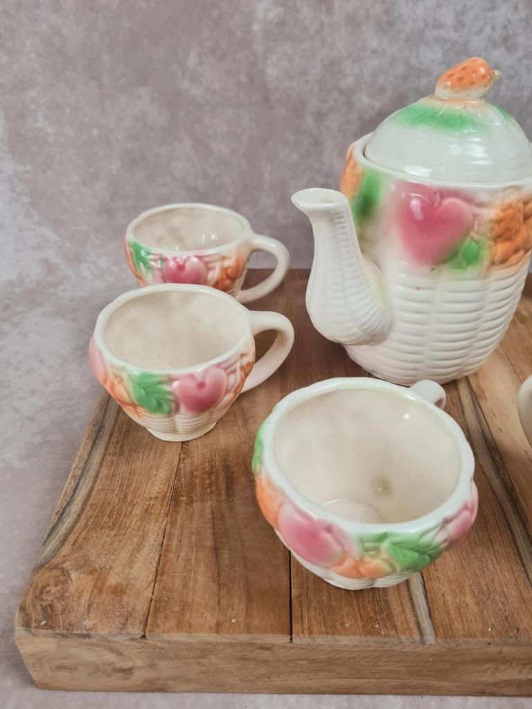 Adorable petit service à thé vintage en faïence colorée 🌸